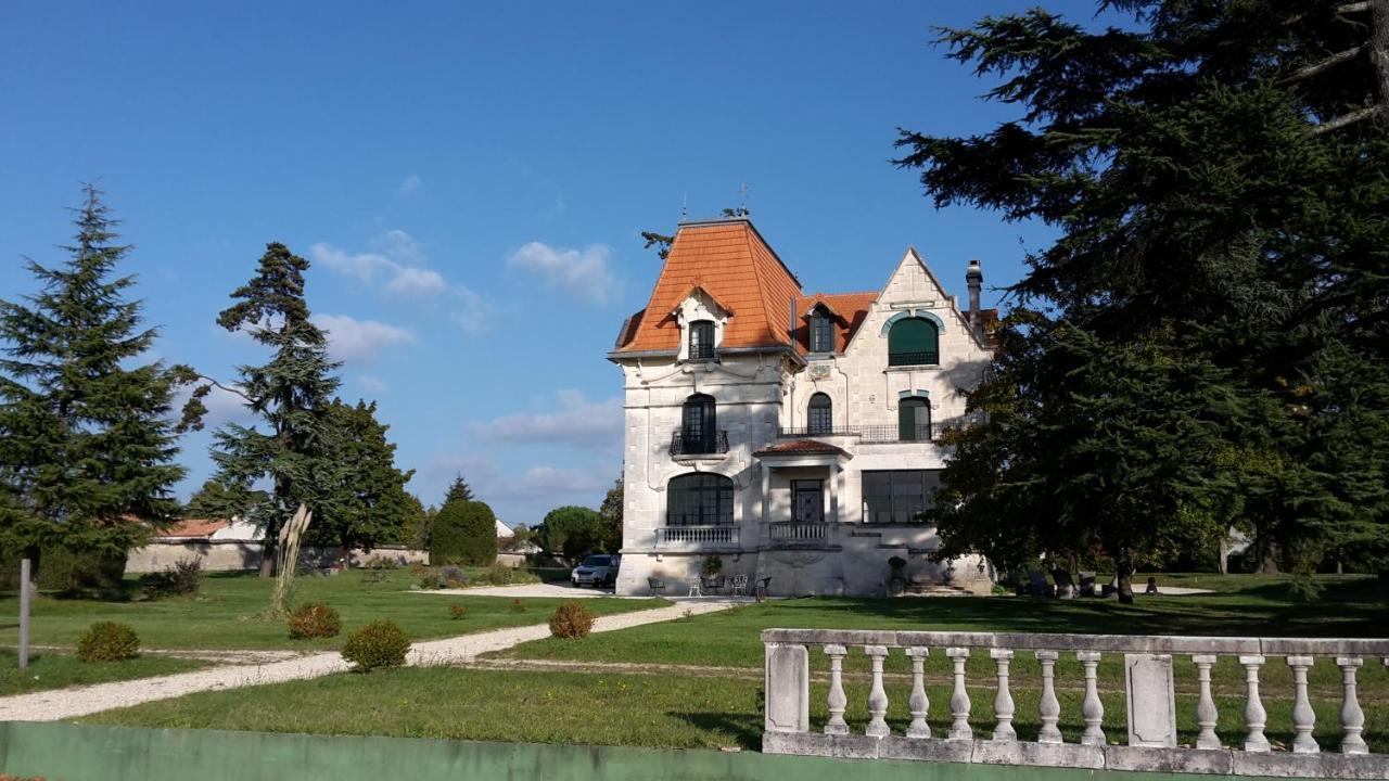 Villa Claude コニャック エクステリア 写真